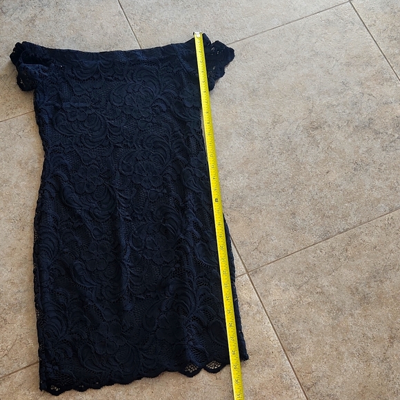 Lace Mini dress - Picture 5 of 8